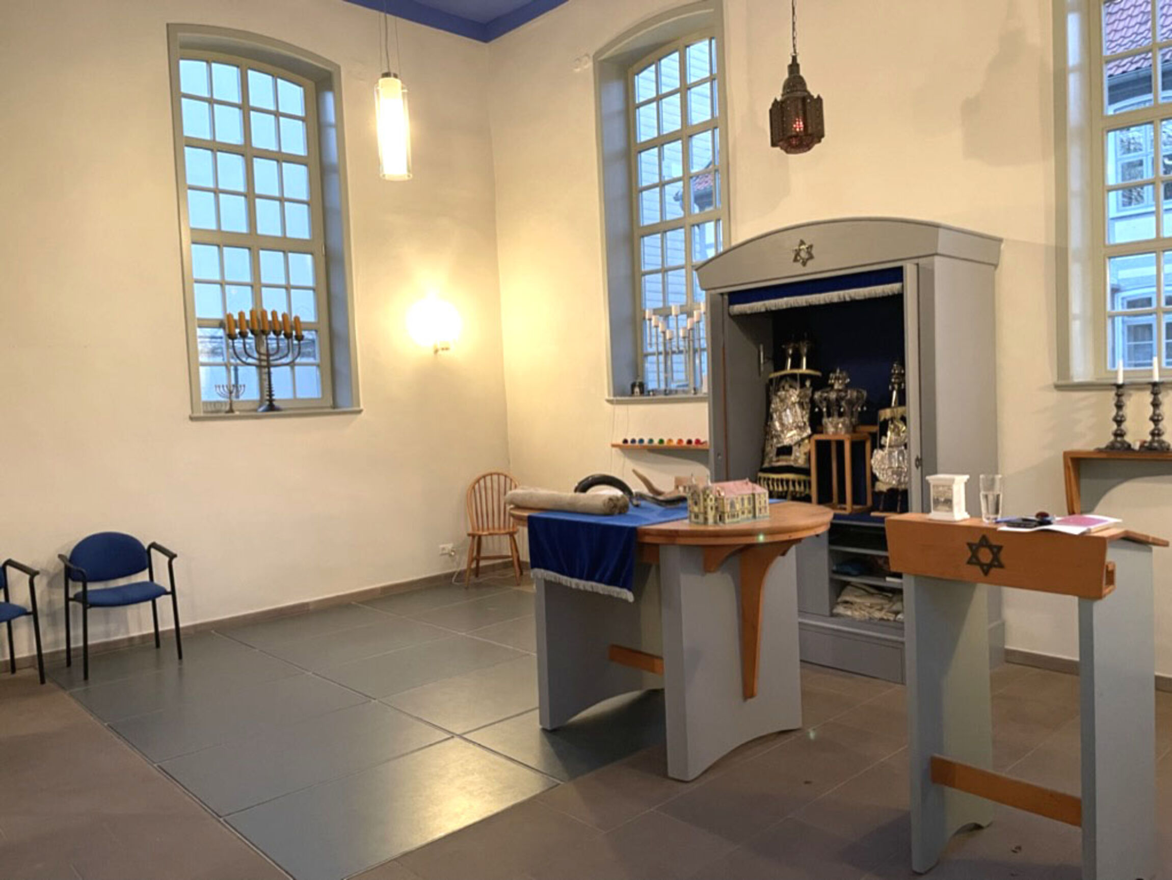 Besuch in der Synagoge (Foto: S. Hinker)