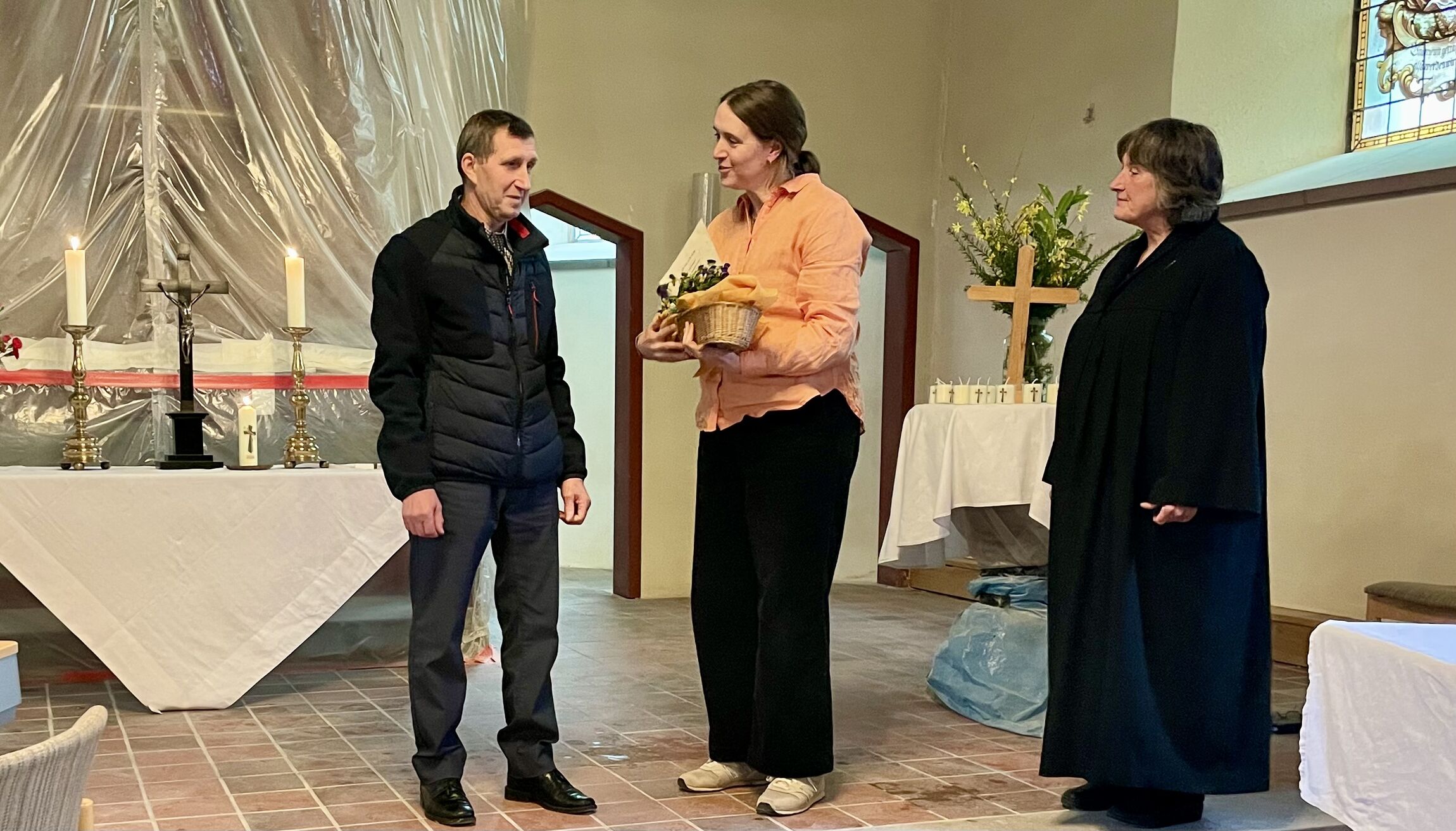 Küster Victor Wagner, KV Vorsitzende, Prädikantin Ilona Raupach (Foto: S. Inselmann)