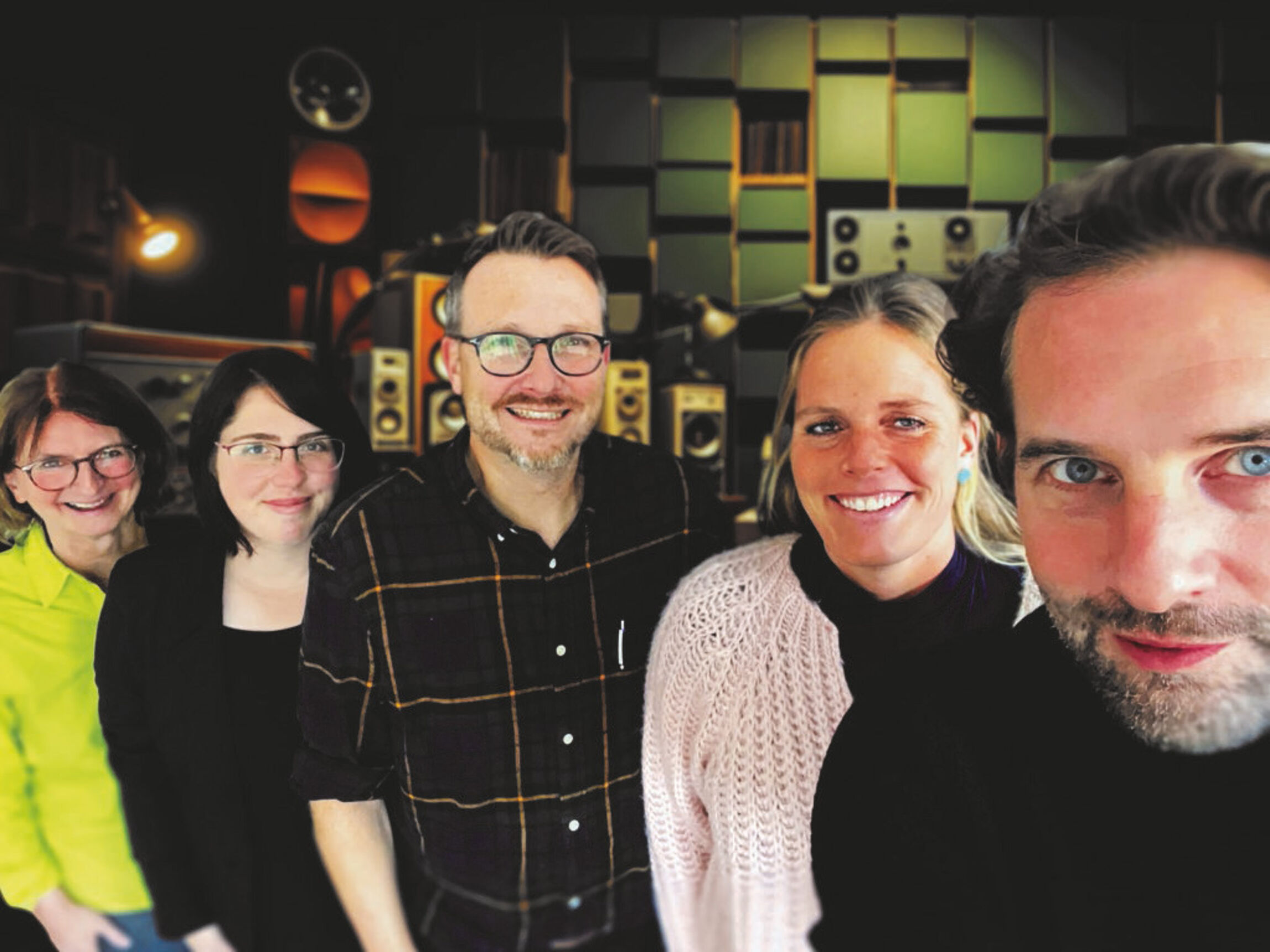 Das Team des neuen Podcasts „Ich glaub’s (nicht)!“. Foto: Bistum Hildesheim