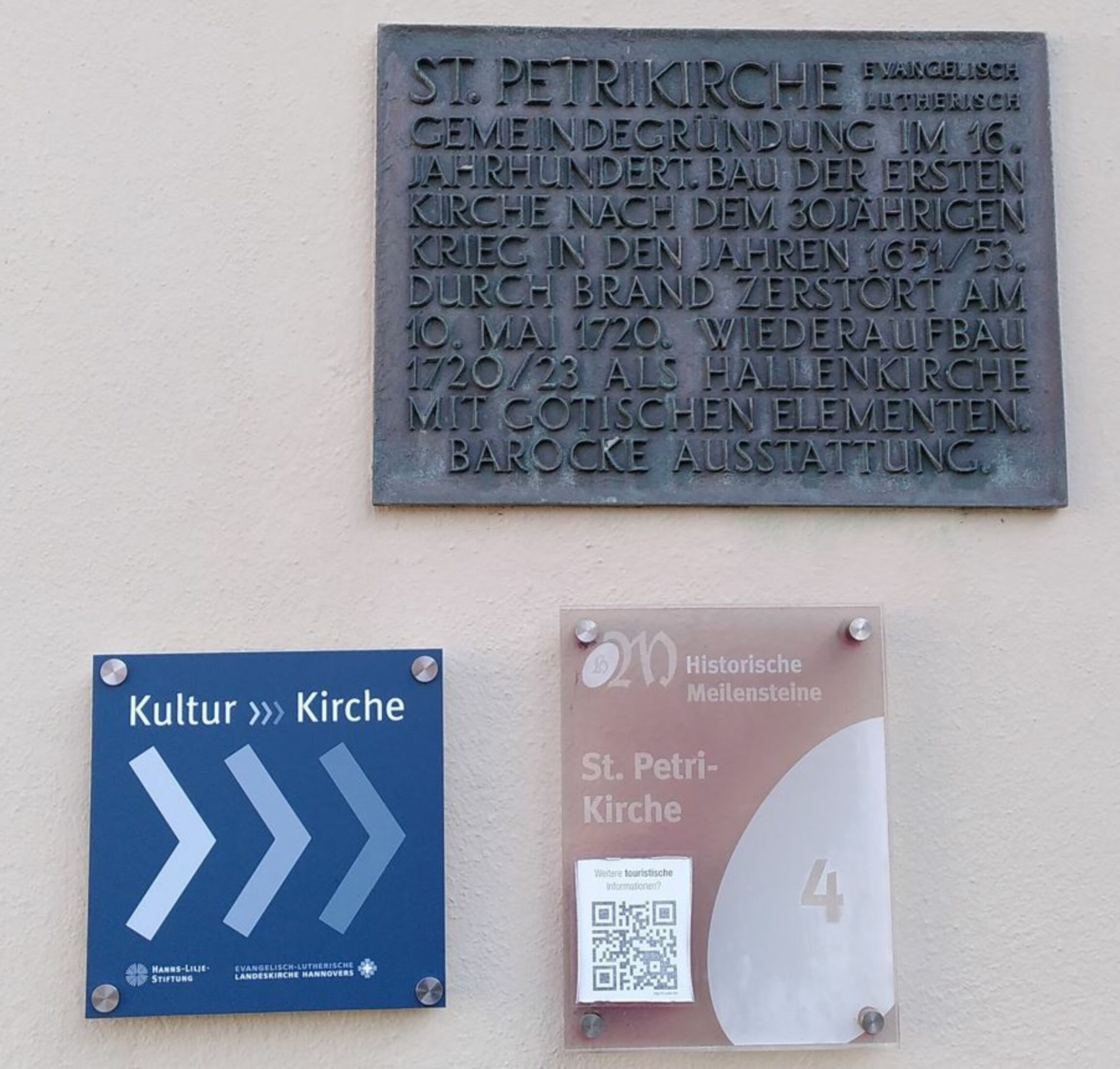 Plakette Kulturkirche Hanns-Lilje-Stiftung