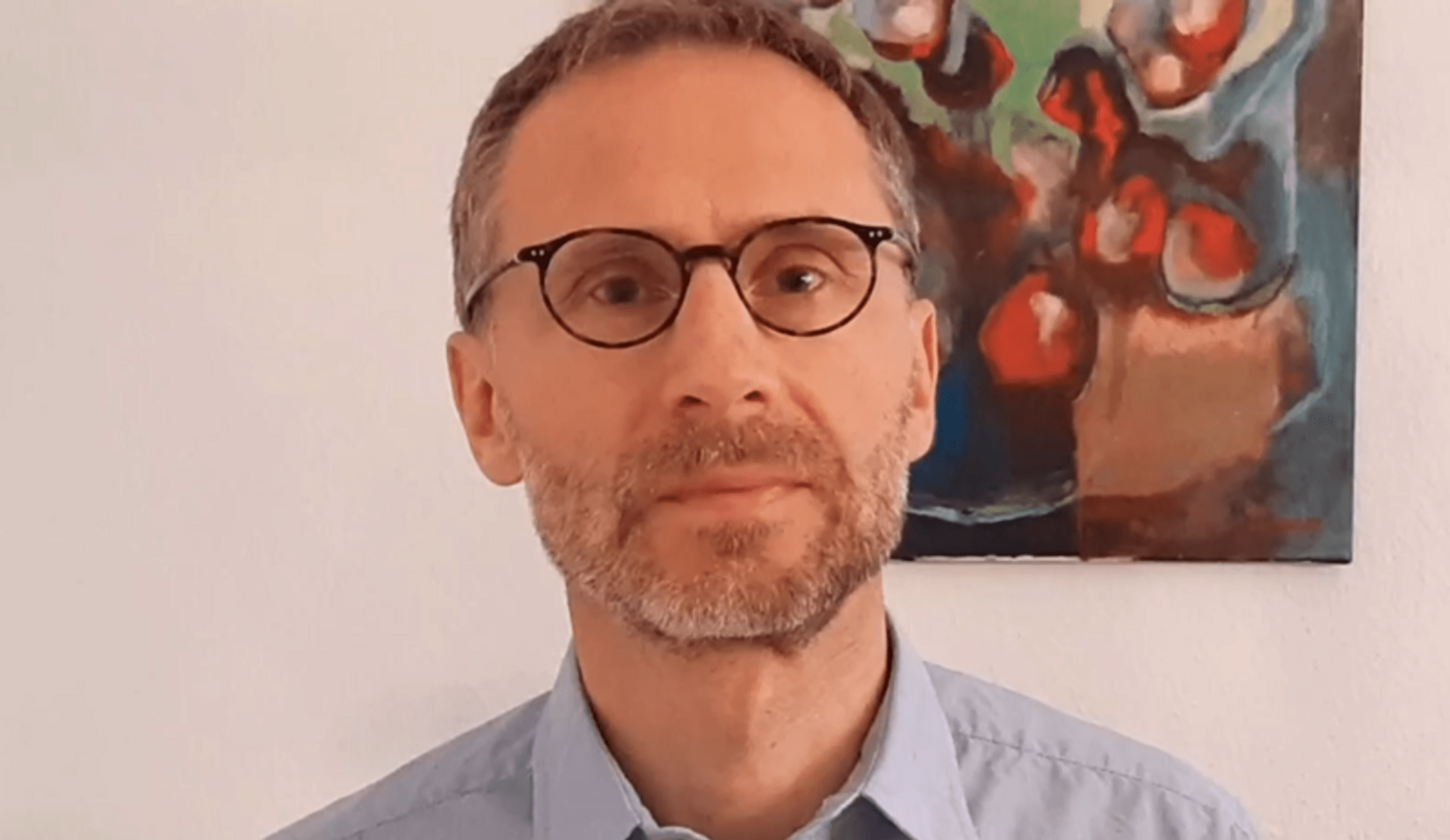 20200729 Standbild Herr Simon