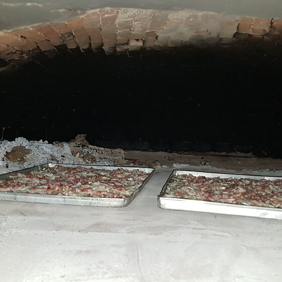 Blick in den Holzofen (Foto: L. Heinke)