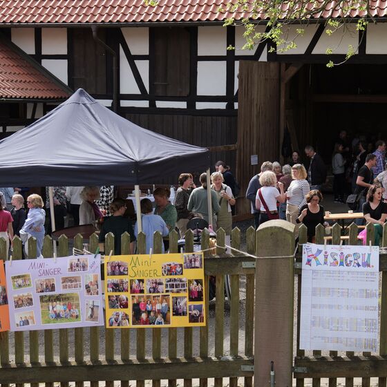 Gemeinde (Foto: J. Schmidt-Wiegand)