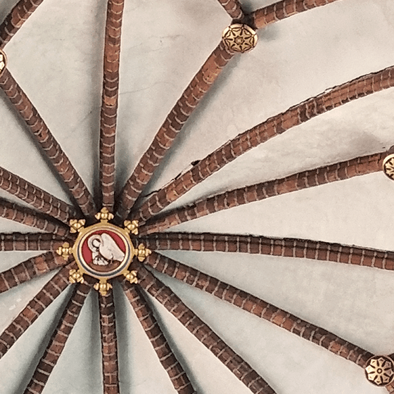 Ein Riss im Gewölbe der St. Nicolaikirche Lüneburg, Foto: Hueske