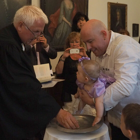 kl_taufe_konventssaal3