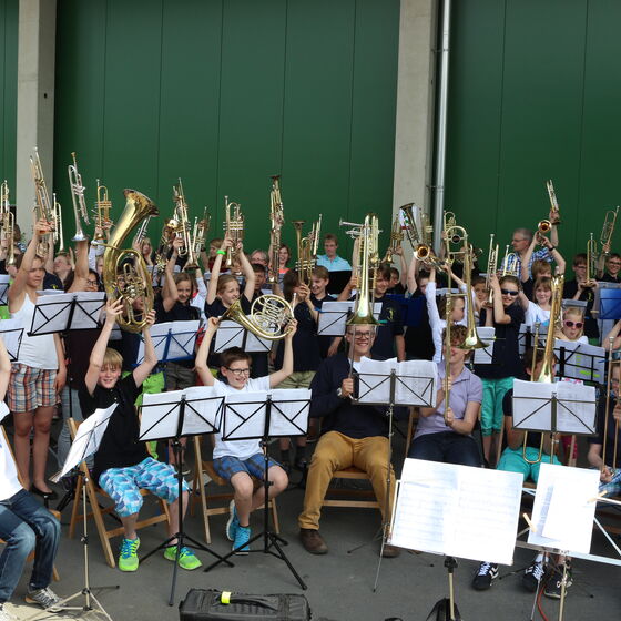 Bläsergruß beim Erdbeerfest