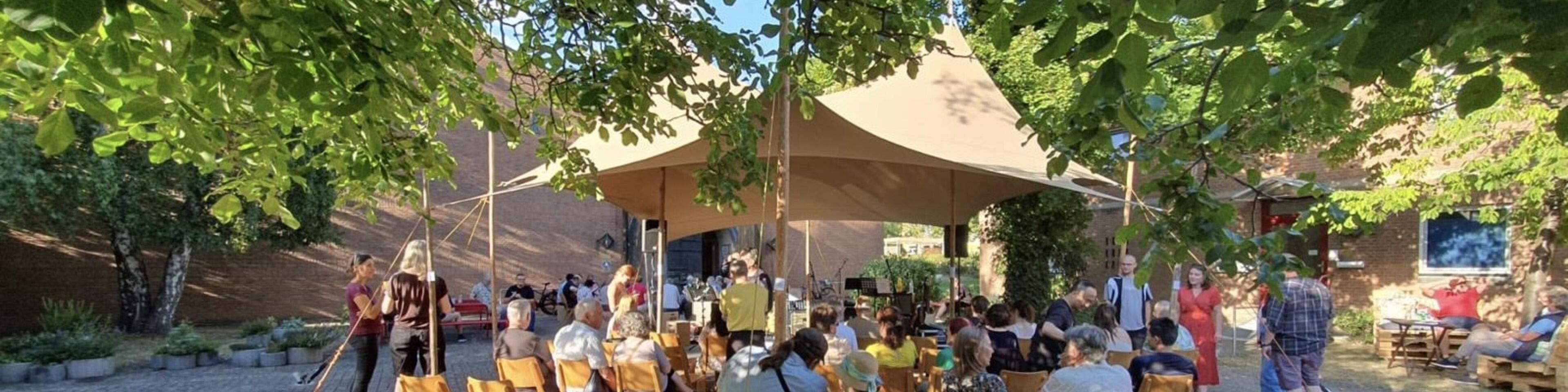 Sommer auf dem Platz