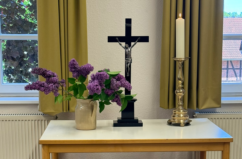 Abendgottesdienst im Pfarrhaus (Foto: E. Thienemann-Ahlers)