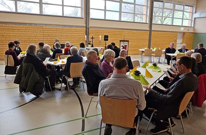 Kurz vor Beginn (Foto: L. Heinke)