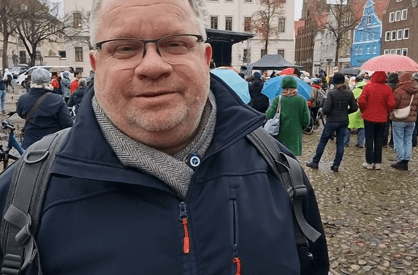 Gunnar Jahn-Bettex, Pastor in St. Michaelis, beim Klimastreik in Lüneburg